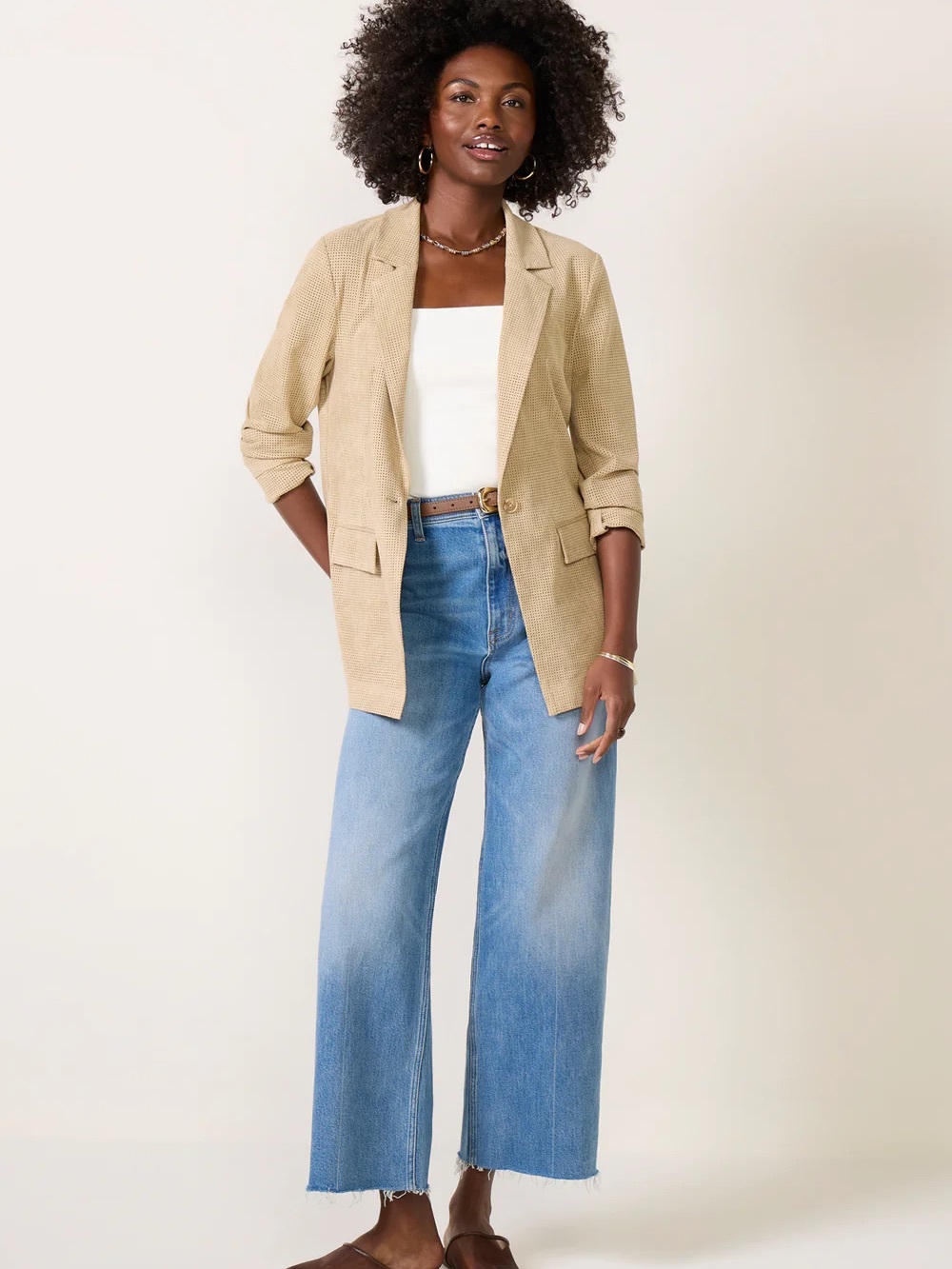 NWT Evereve Weston Perforated Faux Suede Blazer Taupe Medium.
